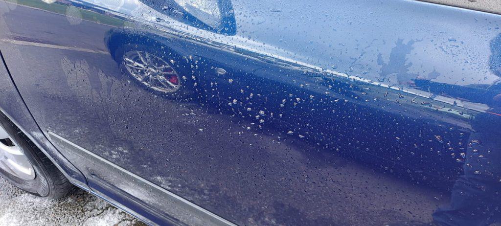 Water beading off the paint 6 months after application of Gtechniq c2v3 liquid crystal spray sealant.